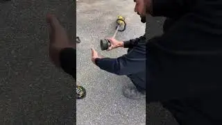 Reloading the split boom trimmer head | MowerLiving.com