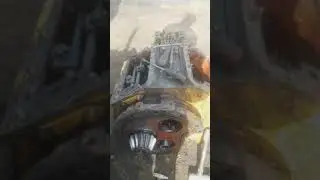 снять верхний вал с каробки ЧТЗ