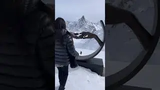 Ski, champagne, ice, and everything nice. That’s Courchevel in french alps. My fav ski place.