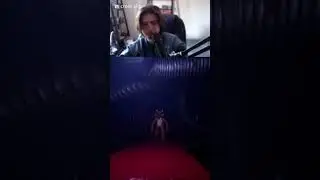 These mascots don’t know what they’re doing