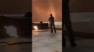 В Москве боец, раненый на СВО, почтил память павших воинов у Вечного огня
