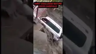 grabe inanod yung sasakyan ng baha.sana safe ang mga sakay