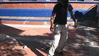Get kikkin.AVI
