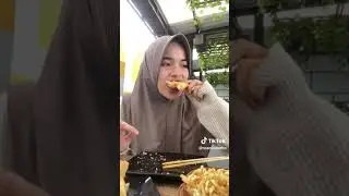 MUKBANG MIE GACOAN