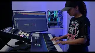 Native Instruments - Maschine Studio with Ajantha (Janet Jackson)