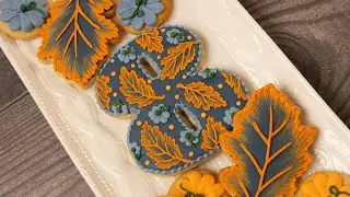 How To Decorate Fall Cookies | Pumpkins and Brush Embroidered Leaves