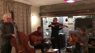 Hot Club Gallois - You Only Live Twice, Anouman, Tchavolo Swing / Latcho Drom