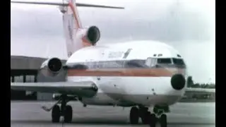 Hapag-Lloyd Boeing 727-081 - 