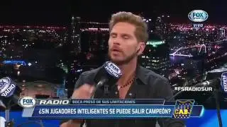 Pavón bosteza antes de jugar el partido Boca vs Patronato