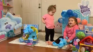 🎁 Girls Find Surprise Giant Toy Box! 🎁