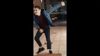 MovinanaGroovin