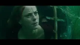 Girl Underwater in 4K UHD - Movie Drowning Scene 07 - Crawlers