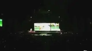 Madonna - 11. Rain  (Sticky & Sweet Tour, Live Italy)