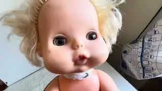 Кукла в трусах