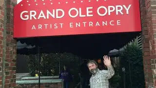Sneaking Backstage at the Grand Ole Opry | The Guitologist