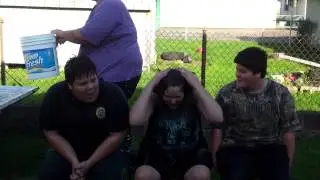 WV Teenagers Doing The Ice Bucket Challenge