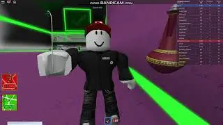 Убегаем от злой стены!!!!!Roblox!!!!!!!!!