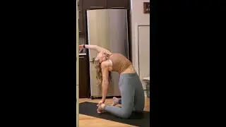 BRIDGE WARM UP EXERCISE (Dancing Camel) For Spinal Mobility 
