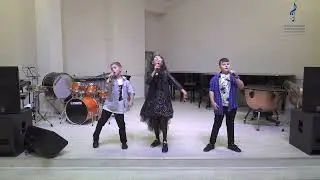 Курушин Сергей, Петров Сергей, Титова Ника Класс преподавателя Агаевой А.В.