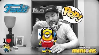 Roller Skating Stuart Funko pop de 10 pulgadas 
