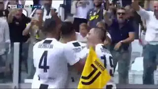 Ronaldo Juventus formasıyla ilk golünü attı