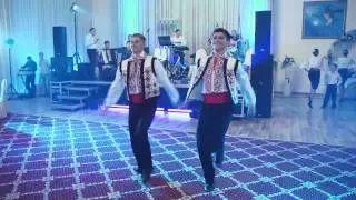 Hora din Moldova Sendrea la nunta