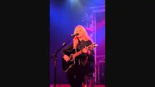 Emelie Persson -Someone like you