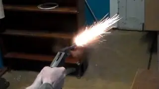 Самодельный пистолет выстрел.Стрельба из самодельного пистолета.