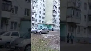 скидываем машину с 9-ого этажа 3 часть