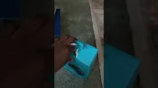 Unboxing headphones