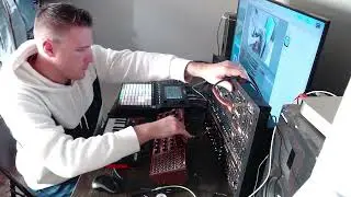 Analog Synth Jam with Neutron, 2600, and Force