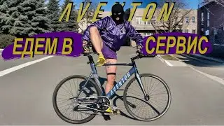 С Ильей едем на фиксе по Челябинским лужам