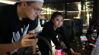 официантка выбила бустеру новое авп на стриме🤯