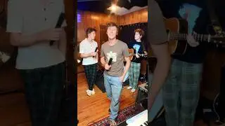 There was a fourth Ky in this video but I accidentally deleted him sorry