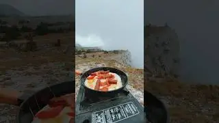 Завтрак в горах. Готовим на природе 