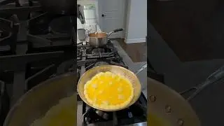 How to make a fluffy soft omelette #eggs #cooking #breakfast #india #youtubeshorts