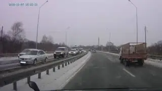 ДТП на низководном мосту. Владивосток.