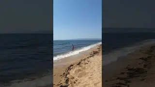 Пляж в поселке Береговое (Феодосия). Крым.