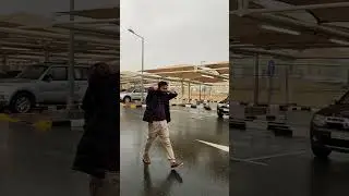 #UnderRain