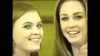 Lesbian Kiss_6Vb2kN-qHug_new #000