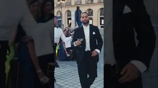 Así desfiló Maluma en #VogueWorld