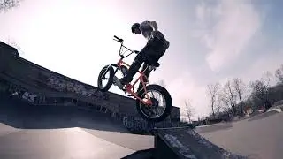 UDX Electric 20x4 BMX Bike on Berlin's Mellow Park Ramps