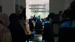 BANK BCA ANTRI PENUH KESABARAN.