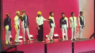 ATEEZ (에이티즈) Sunrise The Fellowship: Break the Wall Tour in LA