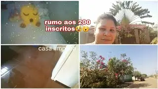 arrumei cama do meu filho com emoge pela primeira vez..  I made my son's bed with emoge for the ...