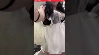 Áo trắng có làm anh em lo lắng.