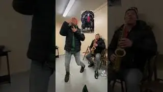 Ami a backstage-ben történik, az ott is marad!... Ja, nem!!!