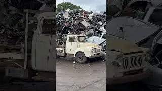 Old Bedford truck at the scrap yard 