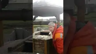 настоящий деревенский колодец