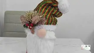 Nomo Navideño con botella